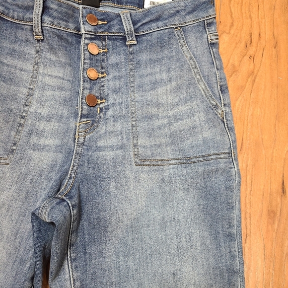 NWOT Jordache high rise button front denim jeans size 8 - Picture 3 of 7